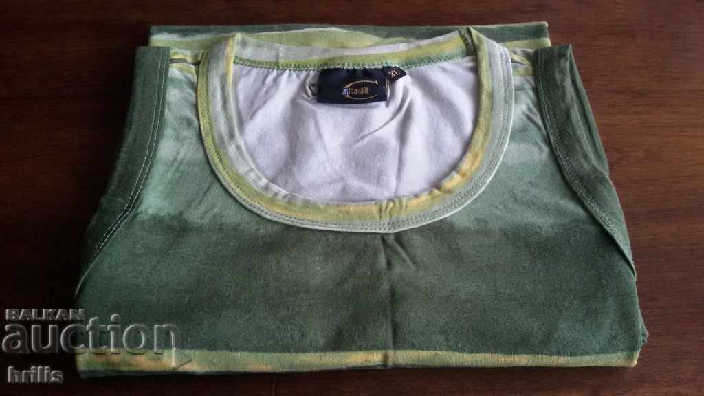 JUST CAVALLI - UNICEX T-SHIRT WITH SLEEVELESS "VEST" ORIGINAL with price 9.00 BGN | € 4.60 JUST CAVALLI - UNICEX T-SHIRT WITH SLEEVELESS "VEST" ORIGINAL with price 9.00 BGN | € 4.60