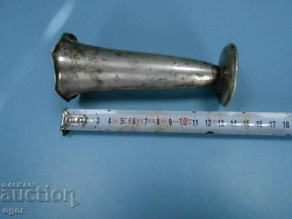 Auction Silver-plated Vase Auction Silver-plated Vase