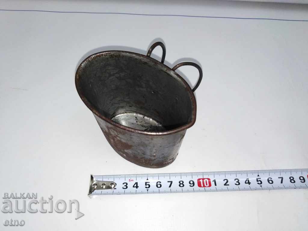 JUG FOR MANERKA - M 1915- PSV- IRON WITH MARKING - 6 JUG FOR MANERKA - M 1915- PSV- IRON WITH MARKING - 6