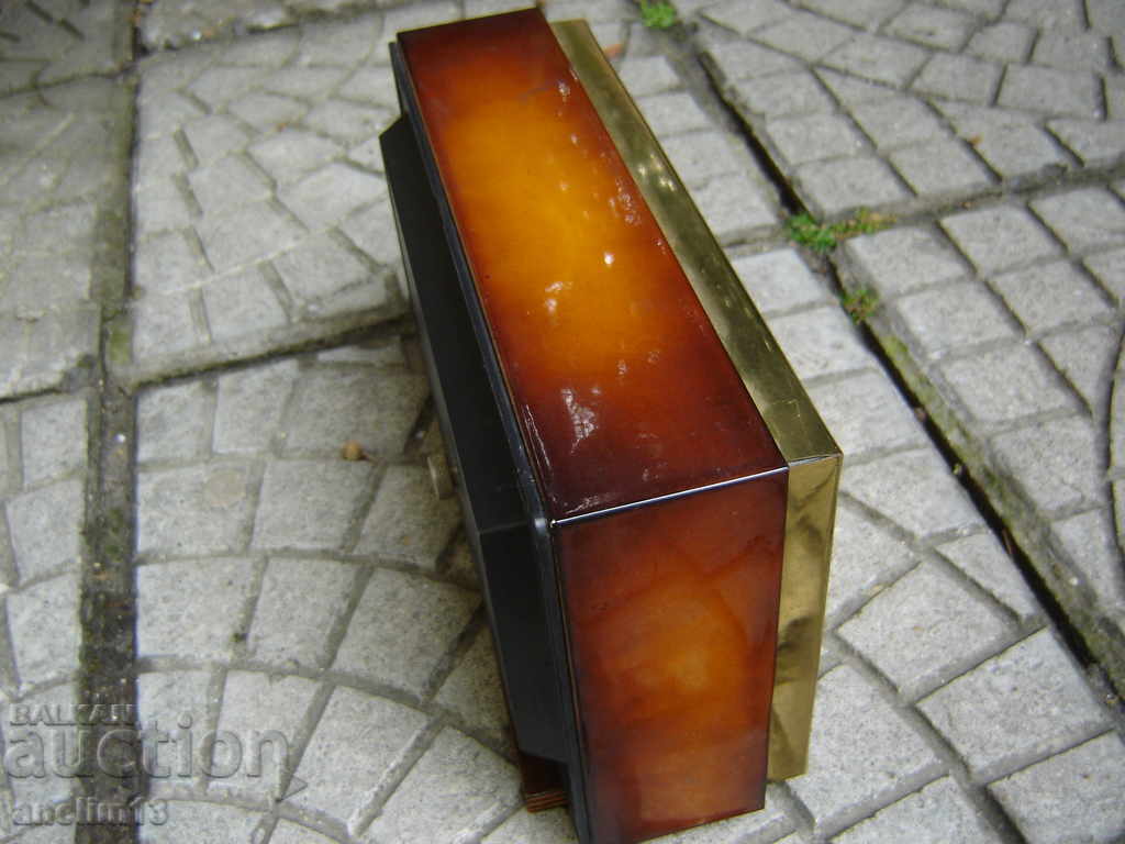 Licitație Ceas STAR desktop-VESNA Licitație Ceas STAR desktop-VESNA