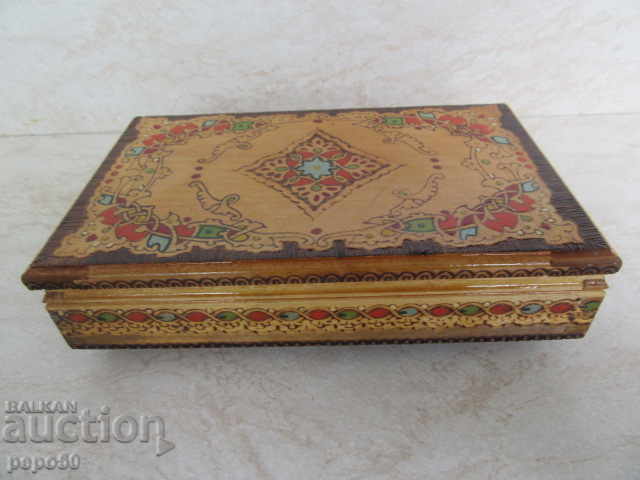 PIROGRAPHED BOX FOR CIGARETTES FROM SOCA (20,5x12,5x4,5cm) with price 18.00 BGN | € 9.20 PIROGRAPHED BOX FOR CIGARETTES FROM SOCA (20,5x12,5x4,5cm) with price 18.00 BGN | € 9.20