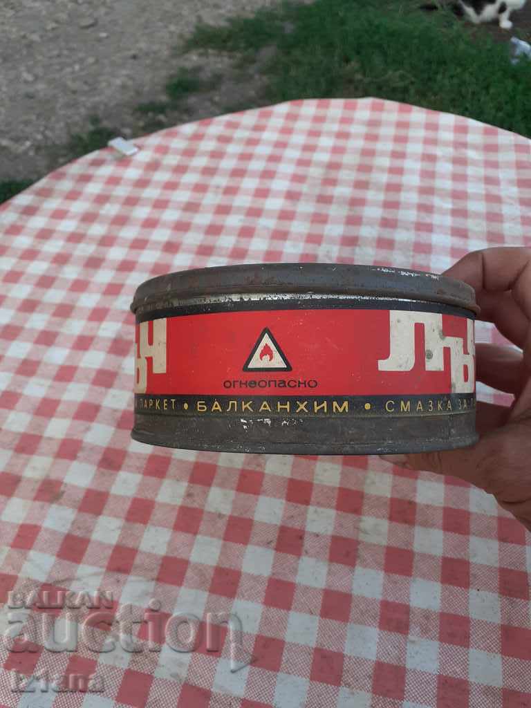 Licitație Grăsime veche pentru parchet BEAM Licitație Grăsime veche pentru parchet BEAM