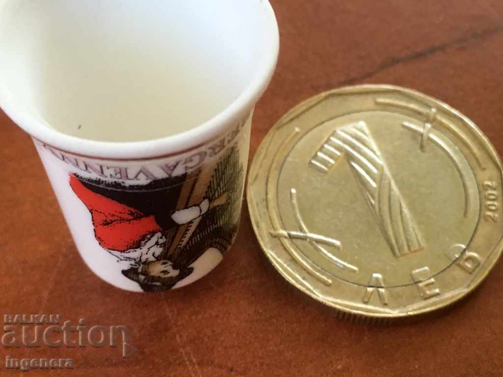 Delivery of THYME PORCELAIN OLD ENGLAND FROM COLLECTION Delivery of THYME PORCELAIN OLD ENGLAND FROM COLLECTION