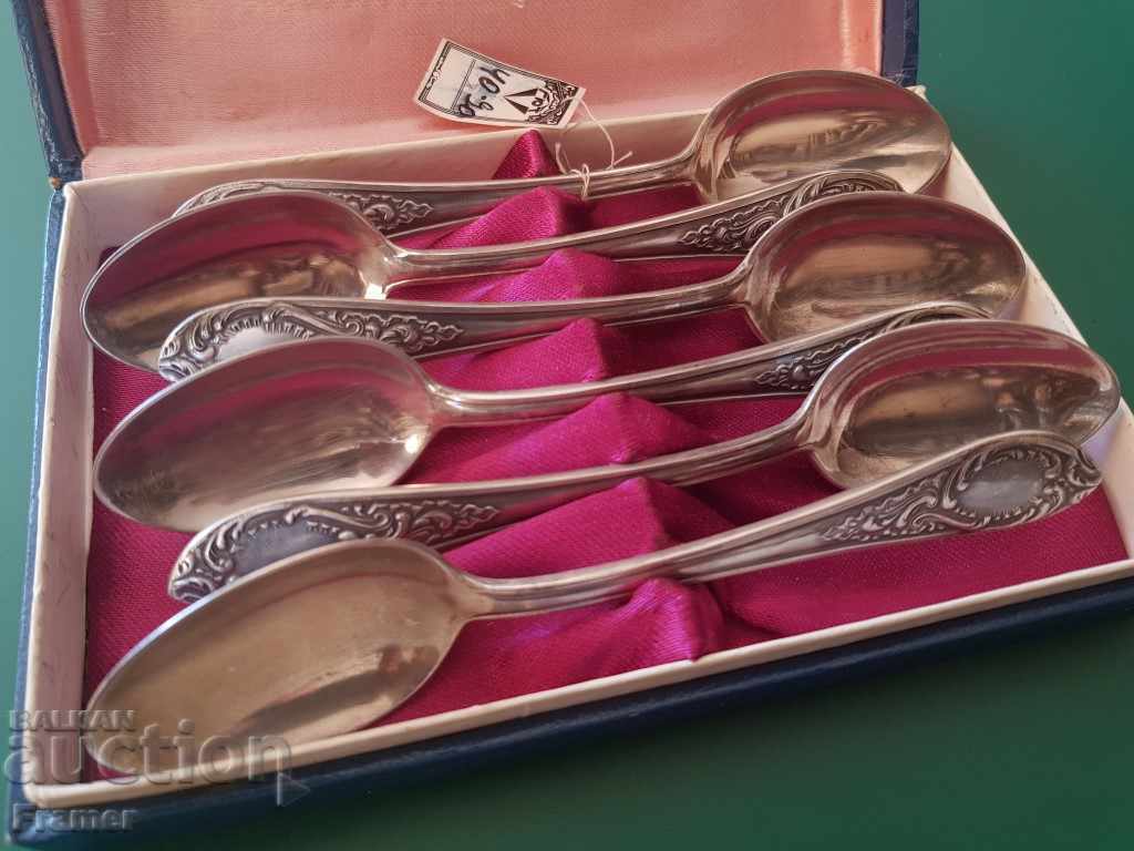Auction Silver silver spoons Russian in box Auction Silver silver spoons Russian in box