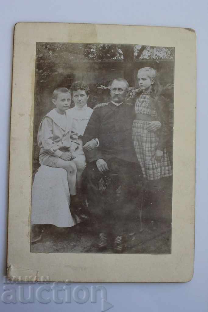 OLD FAMILY PHOTO PORTRAIT EPOLETES SHOULDERS PHOTO MAP