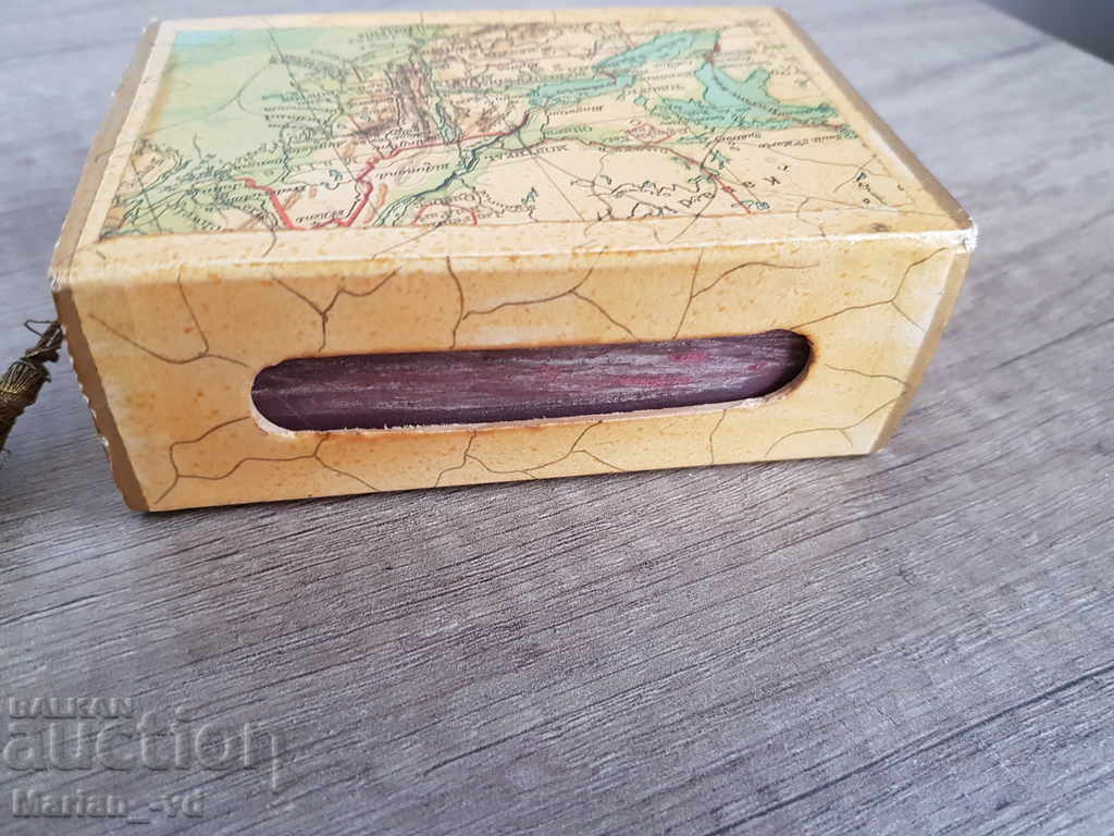 An old collectible match with price 10.00 BGN | € 5.11 An old collectible match with price 10.00 BGN | € 5.11
