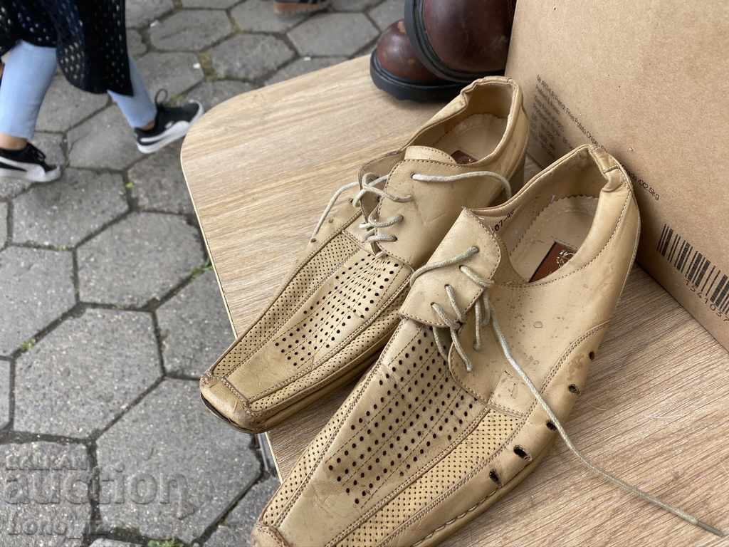 10363. ОБУВКИ ЕСТЕСТВЕНА КОЖА с цена 25.00 лв. | € 12.78 10363. ОБУВКИ ЕСТЕСТВЕНА КОЖА с цена 25.00 лв. | € 12.78