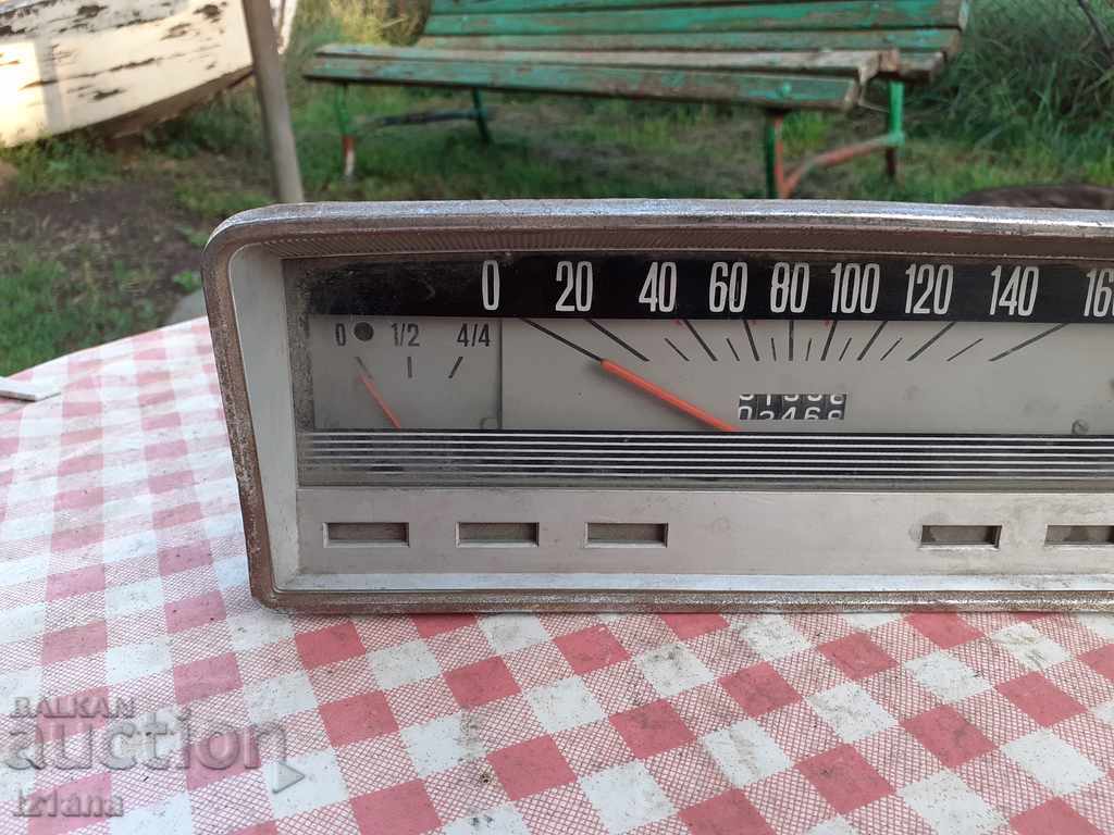 Zhiguli dashboard, mileage, speedometer with price 35.00 BGN | € 17.90 Zhiguli dashboard, mileage, speedometer with price 35.00 BGN | € 17.90