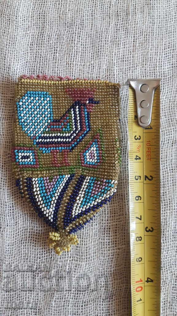 Auction Painted purple Auction Painted purple