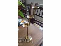 SFEMINAR FRUMOS DE ALAMA MILIZĂ