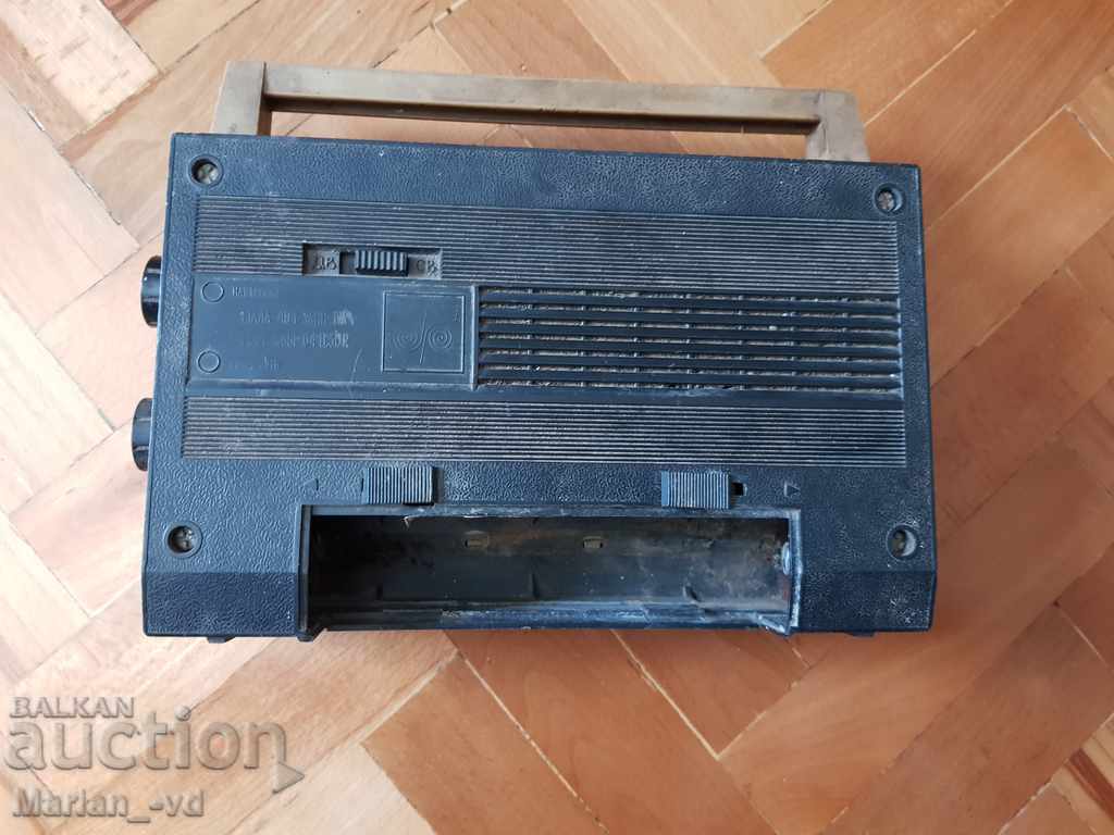 Old radio "Giala 404" - 7