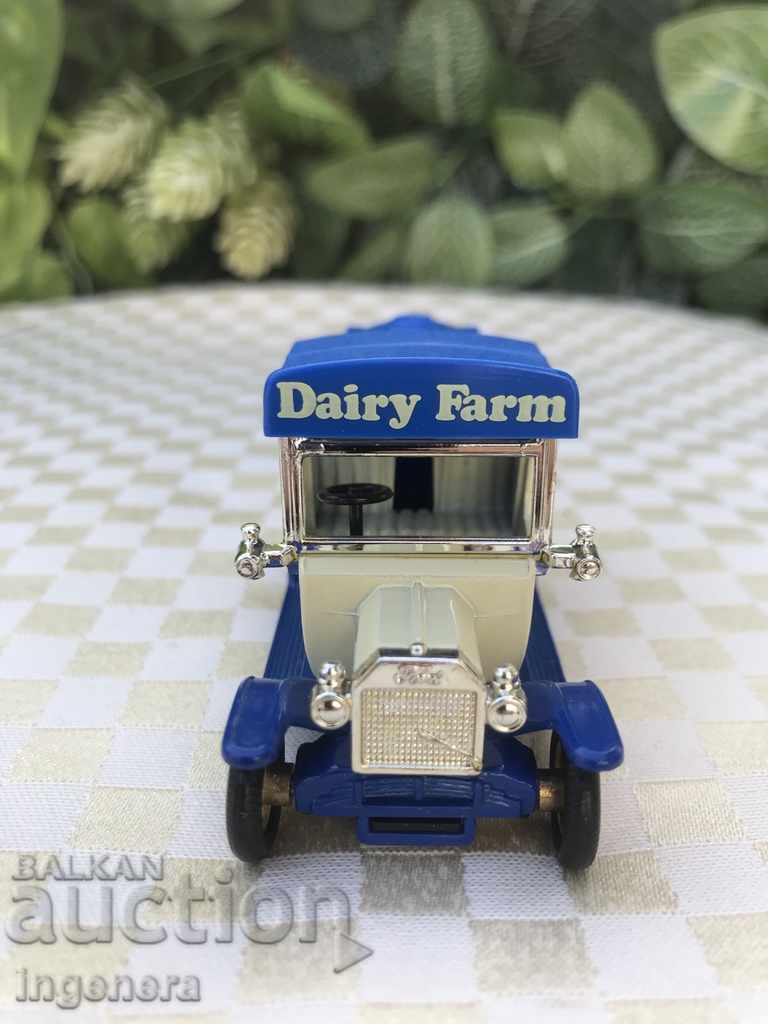 MODEL / TOY / TROLLEY - RETRO TANK with price 16.00 BGN | € 8.18 MODEL / TOY / TROLLEY - RETRO TANK with price 16.00 BGN | € 8.18