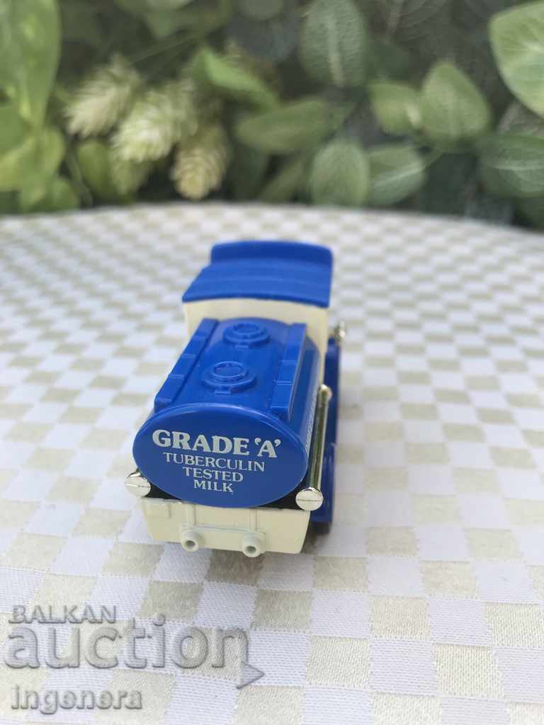 Delivery of MODEL / TOY / TROLLEY - RETRO TANK Delivery of MODEL / TOY / TROLLEY - RETRO TANK