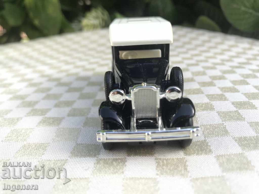 Auction MODEL / TOY / TROLLEY - RETRO CAR Auction MODEL / TOY / TROLLEY - RETRO CAR