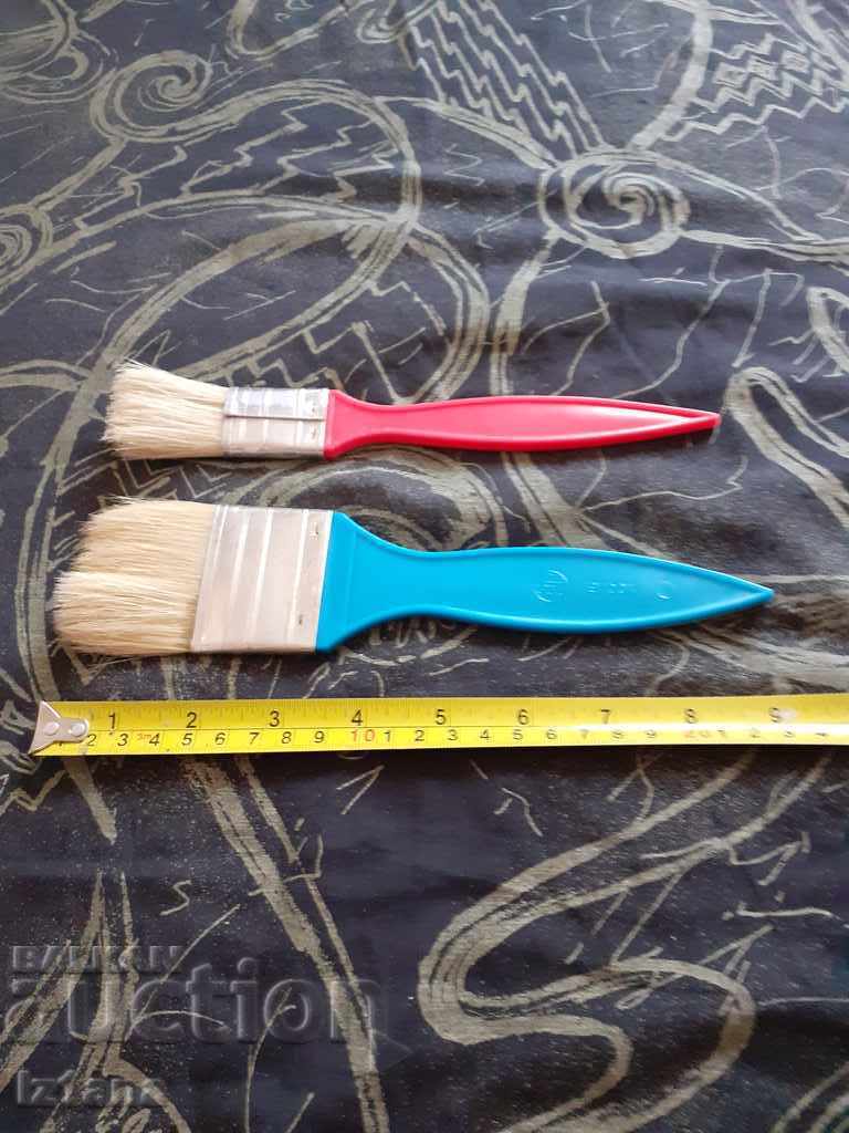 Old brush, paint brushes - 5 Old brush, paint brushes - 5