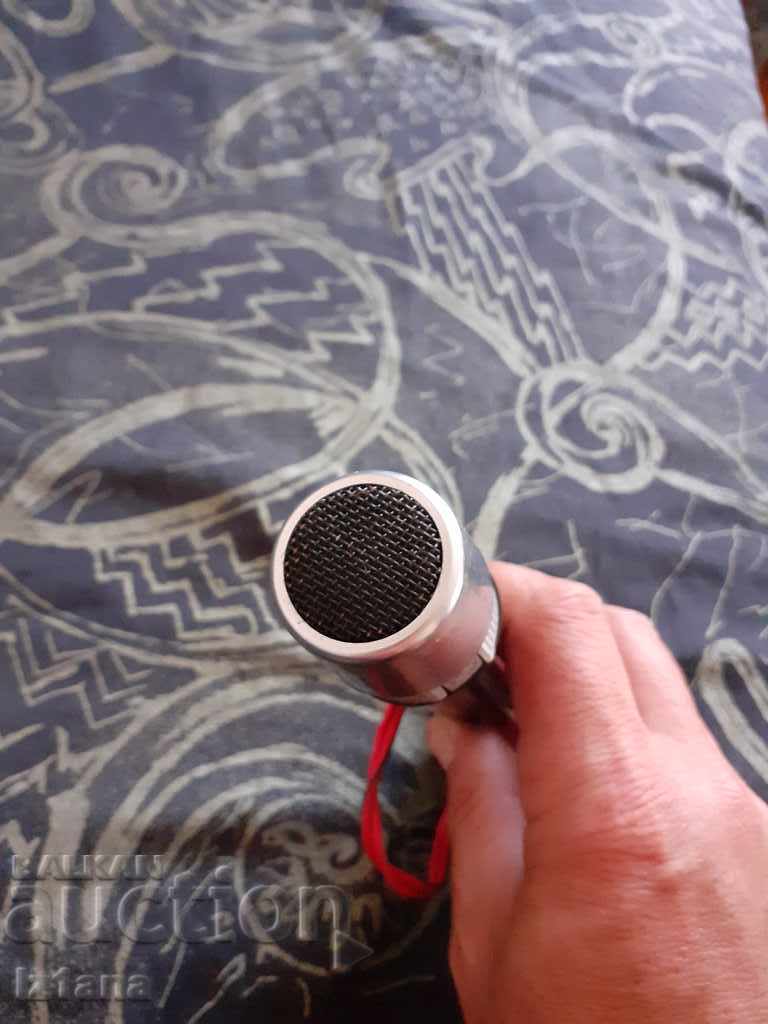 Delivery of Old PHILIPS microphone