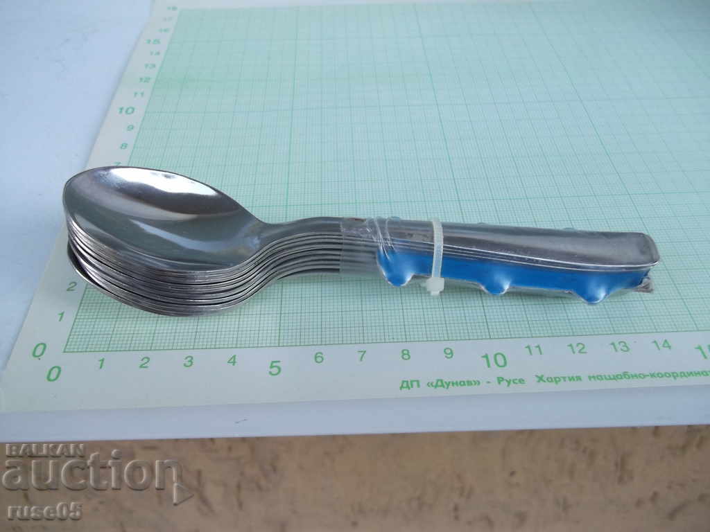Lot of 10 pcs. spoons with price 10.00 BGN | € 5.11 Lot of 10 pcs. spoons with price 10.00 BGN | € 5.11