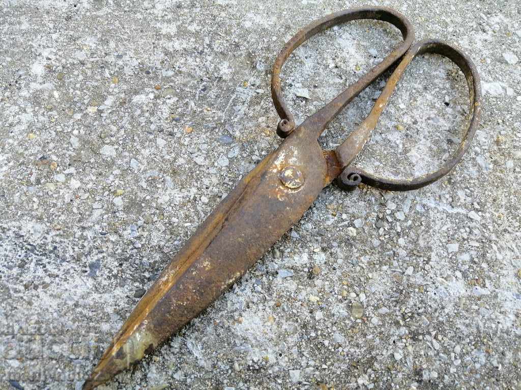 Παλιά χέρι-πλαστά ψαλίδι, σίδερο με τιμή 49.00 BGN | € 25.05