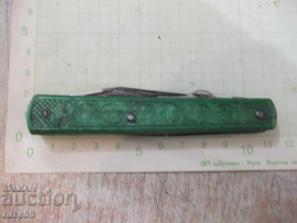 Leg with green sores - 6 Leg with green sores - 6