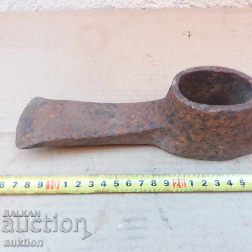 OLD MASSIVE PICK, GOAT'S FOOT FOR NAILS - 6