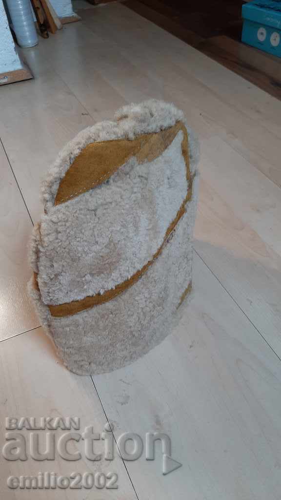 Leather hat lamb or sheepskin - 7 Leather hat lamb or sheepskin - 7