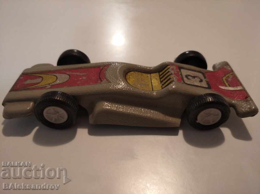 Аукцион Стара метална формула Аукцион Стара метална формула