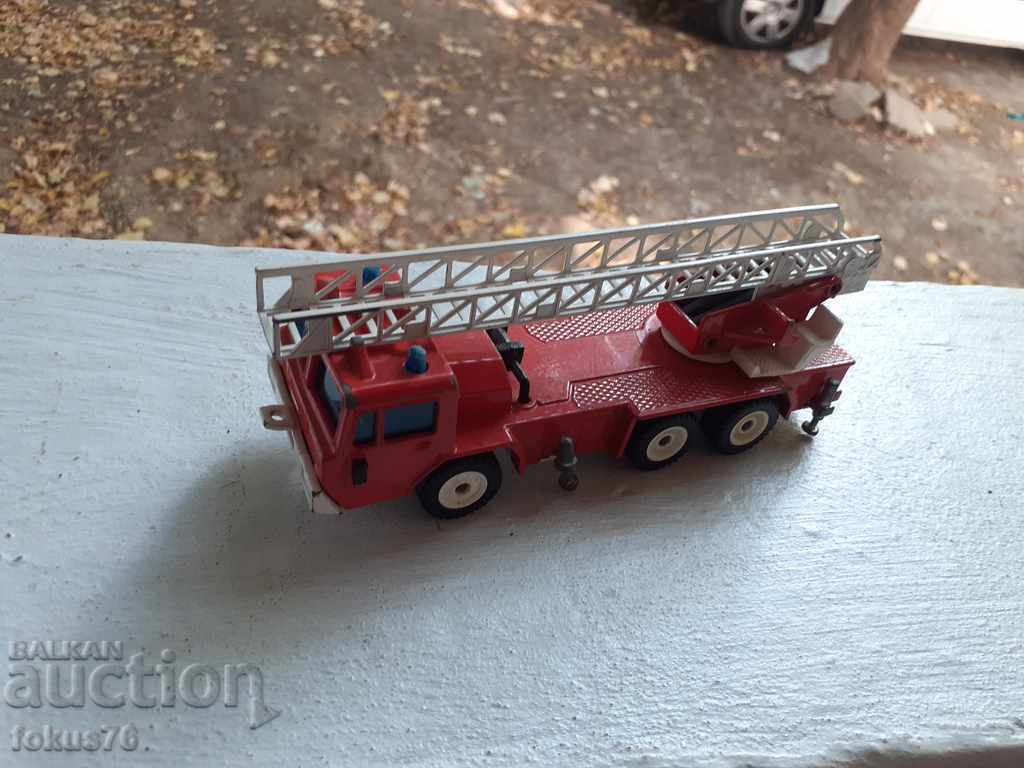 FIRE - RARE COLLECTOR TOY - SIKU 2914 with price 49.00 BGN | € 25.05 FIRE - RARE COLLECTOR TOY - SIKU 2914 with price 49.00 BGN | € 25.05