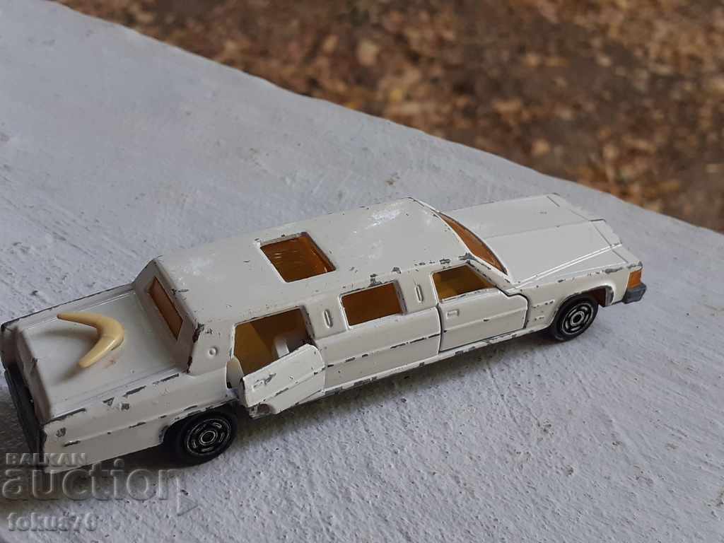 Auction CADILLAC - RARE COLLECTIBLE TOY - MAJORETTE 339 Auction CADILLAC - RARE COLLECTIBLE TOY - MAJORETTE 339