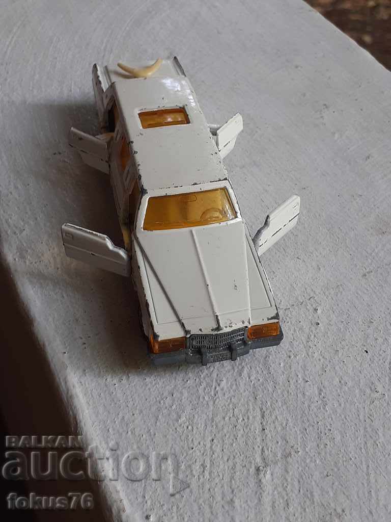 Delivery of CADILLAC - RARE COLLECTIBLE TOY - MAJORETTE 339 Delivery of CADILLAC - RARE COLLECTIBLE TOY - MAJORETTE 339