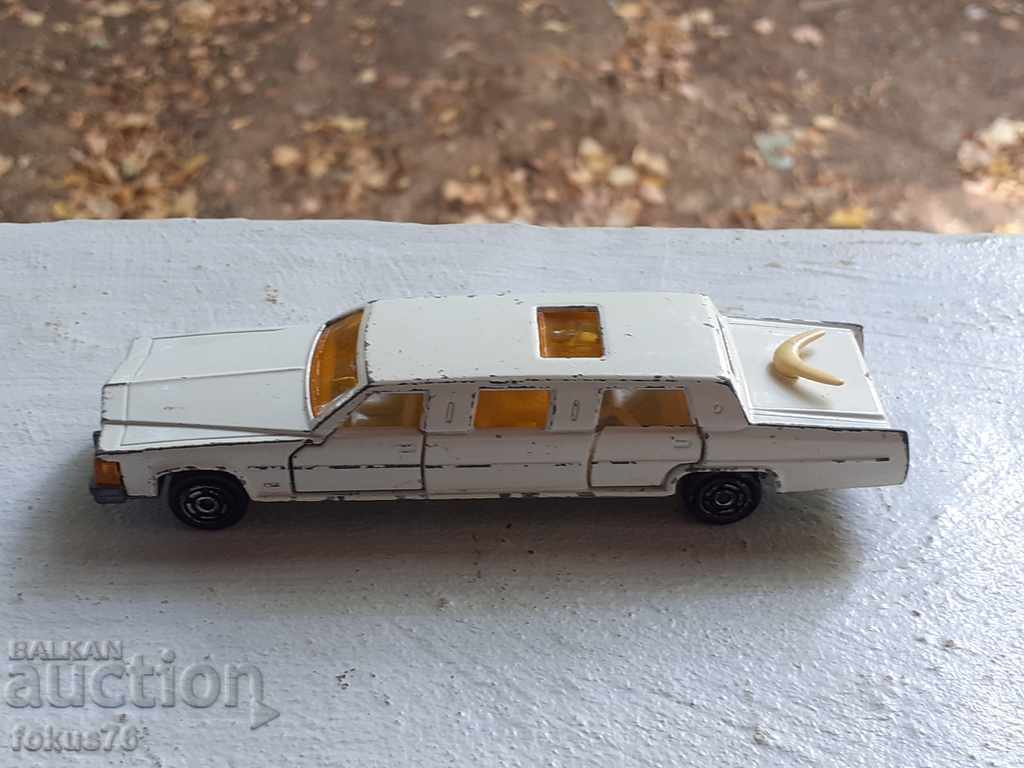 CADILLAC - JUCĂRIE RARĂ DE COLECȚIE - MAJORETTE 339