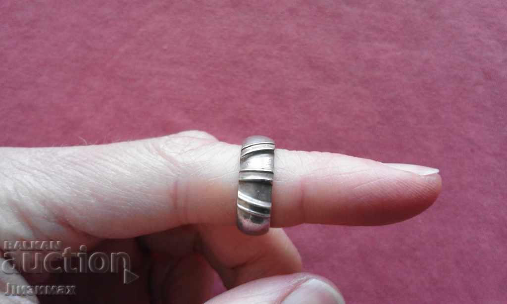 Delivery of silver ring - women's - 7.9 g, 925 sample - BEAUTY !!