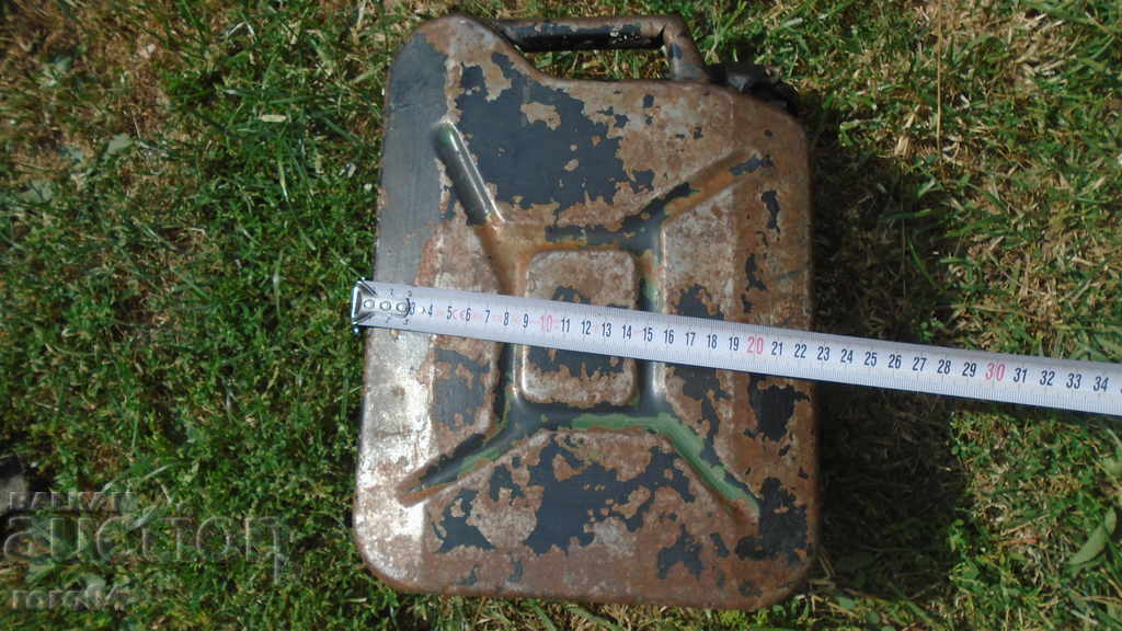 OLD SMALL LAMINATED GERMAN FUEL TUBE - WW II - 5