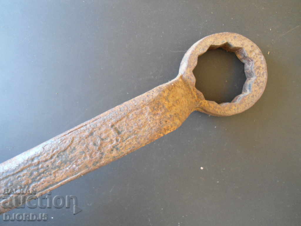 Old big key with price 3.00 BGN | € 1.53 Old big key with price 3.00 BGN | € 1.53