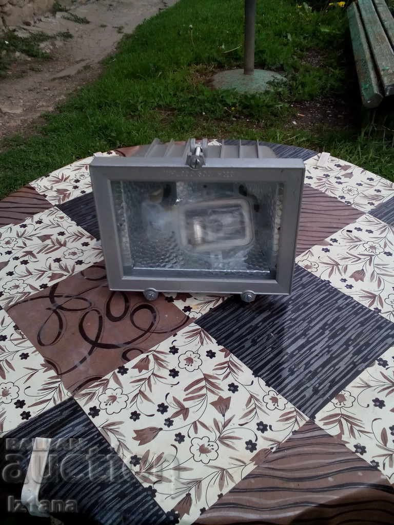 Παλιό λάμπα, προβολέας Παλιό λάμπα, προβολέας