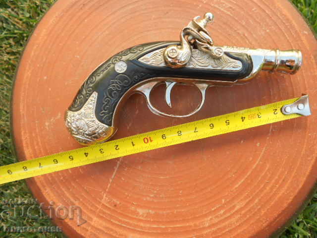 Flint gun lighter with price 45.00 BGN | € 23.01 Flint gun lighter with price 45.00 BGN | € 23.01