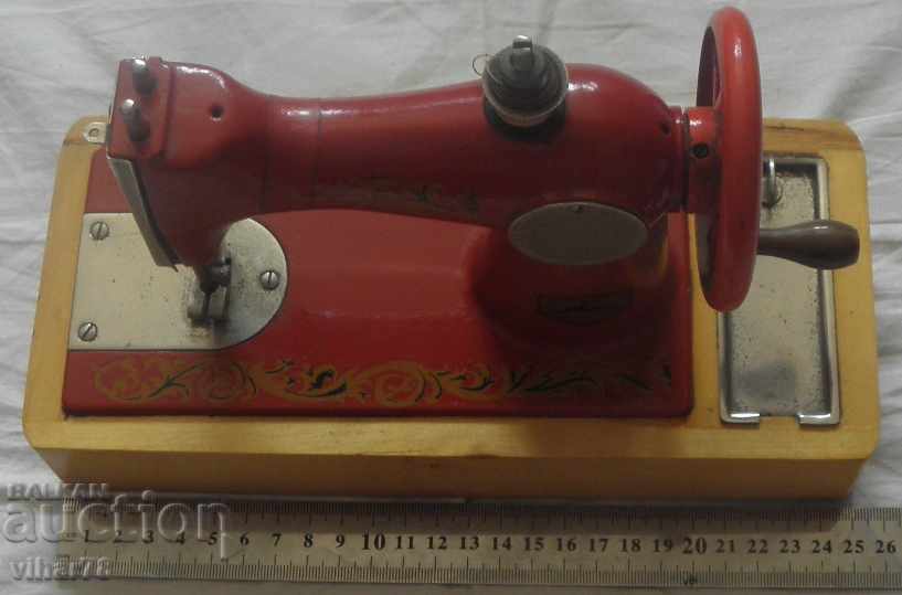 Delivery of SMALL OLD SEWING MACHINE-NUMBER 2 Delivery of SMALL OLD SEWING MACHINE-NUMBER 2