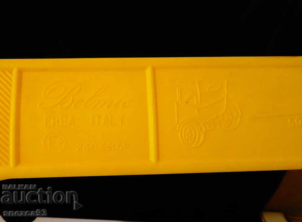 Νέο τρίγωνο ασφαλείας αυτοκινήτου Belmic με τιμή 10.00 BGN | € 5.11 Νέο τρίγωνο ασφαλείας αυτοκινήτου Belmic με τιμή 10.00 BGN | € 5.11