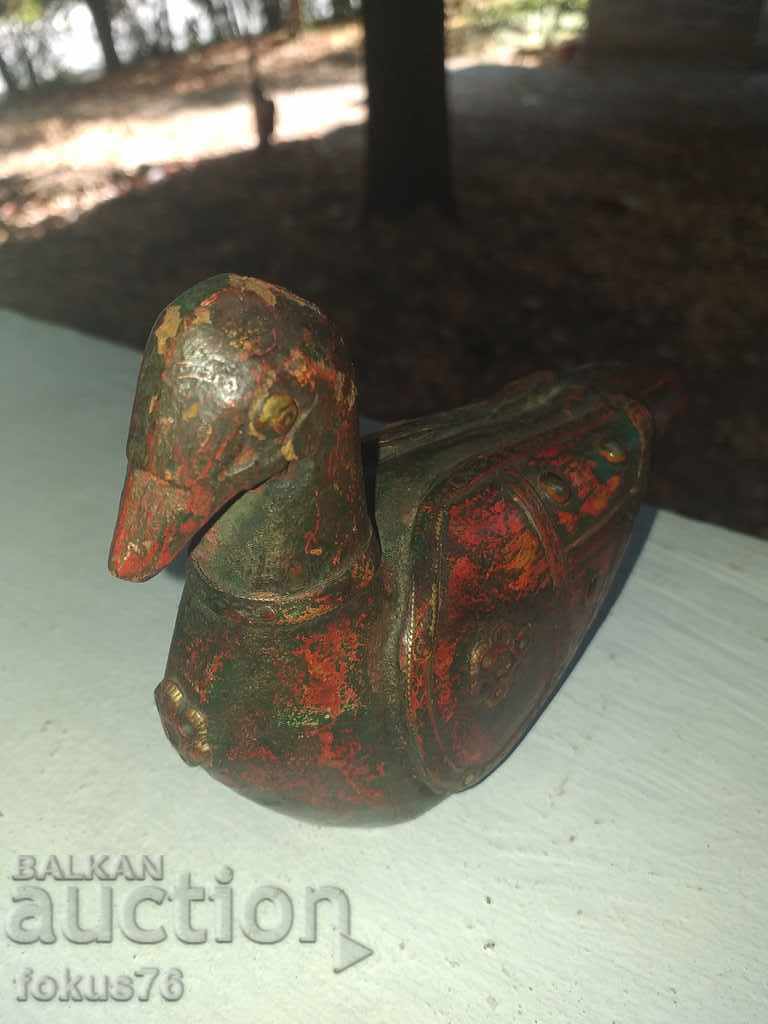 Auction DUCK BIRD YURDECH TREE BRASS FIGURE STATUTE Auction DUCK BIRD YURDECH TREE BRASS FIGURE STATUTE