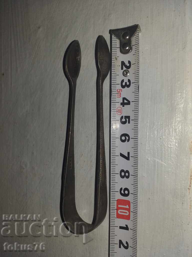 Auction OLD PLIERS FOR ICE OR SUGAR Auction OLD PLIERS FOR ICE OR SUGAR