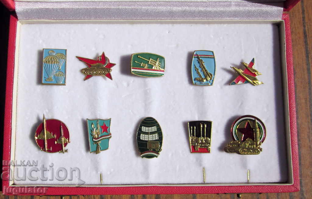 collection of old Hungarian military insignia badges in a box with price 70.00 BGN | € 35.79 collection of old Hungarian military insignia badges in a box with price 70.00 BGN | € 35.79