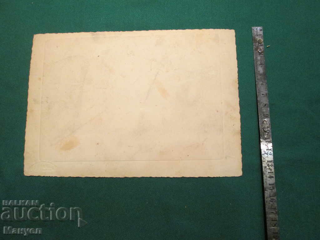 Auction  I am selling an old cabinet photo - cardboard.RRR