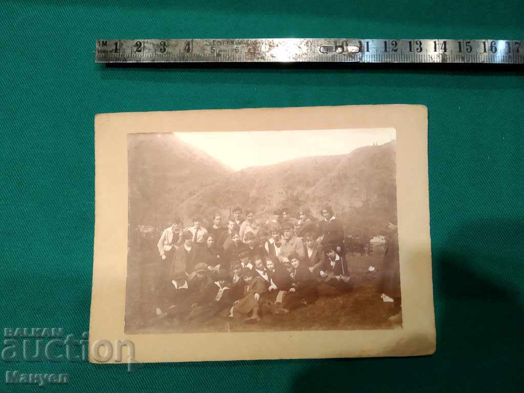 I am selling an old cabinet photo - cardboard.RRR with price 8.00 BGN | € 4.09 I am selling an old cabinet photo - cardboard.RRR with price 8.00 BGN | € 4.09