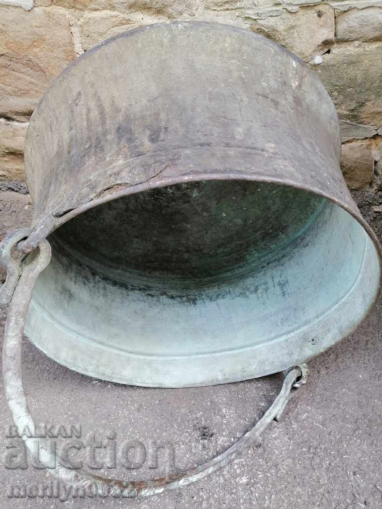 Old harania, a copper pot, a big boiler, a baker, a bumper - 5 Old harania, a copper pot, a big boiler, a baker, a bumper - 5