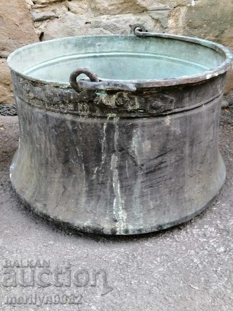 Harania veche, vas de cupru, ceaun mare, cupru, praf - 6
