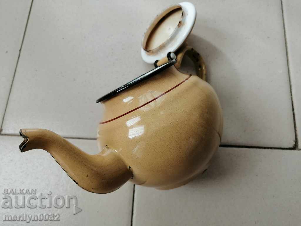 Δημοπρασία Εμαγιέ τσαγιέρα σοβιετικής εποχής, σκεύος με σμάλτο ΕΣΣΔ Δημοπρασία Εμαγιέ τσαγιέρα σοβιετικής εποχής, σκεύος με σμάλτο ΕΣΣΔ