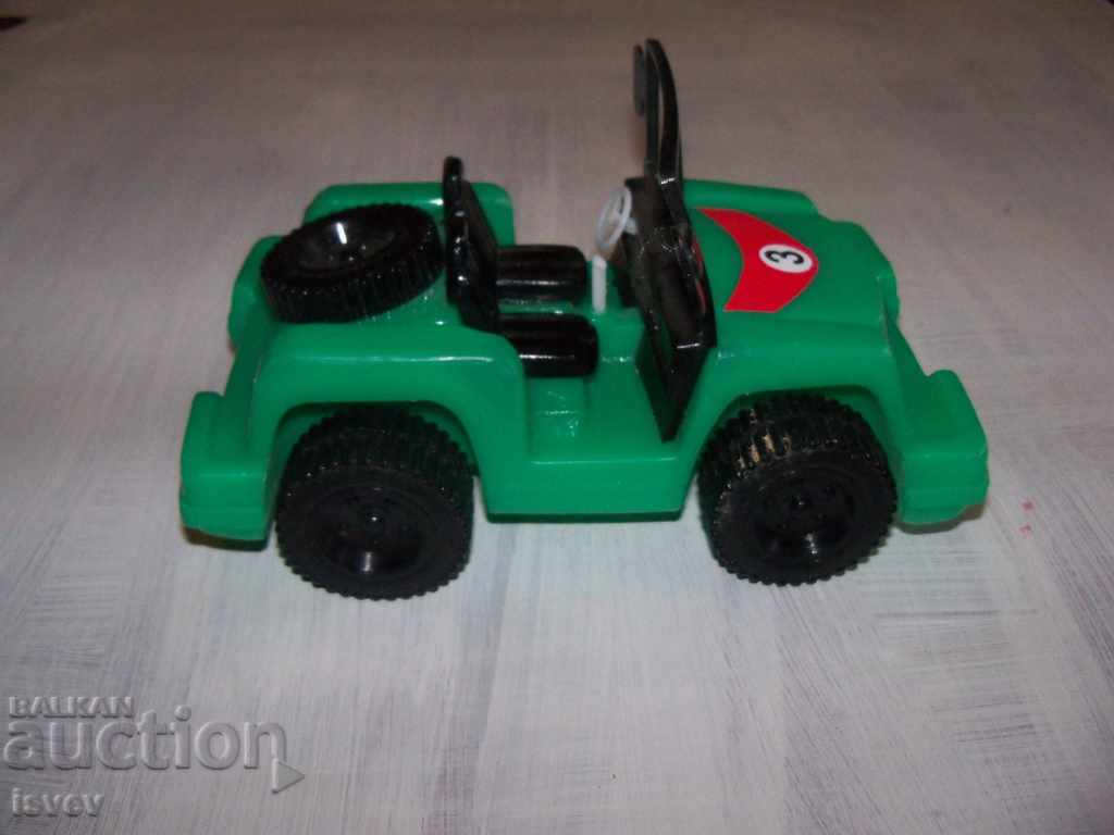 Green plastic buggy social toy in excellent condition - 6 Green plastic buggy social toy in excellent condition - 6
