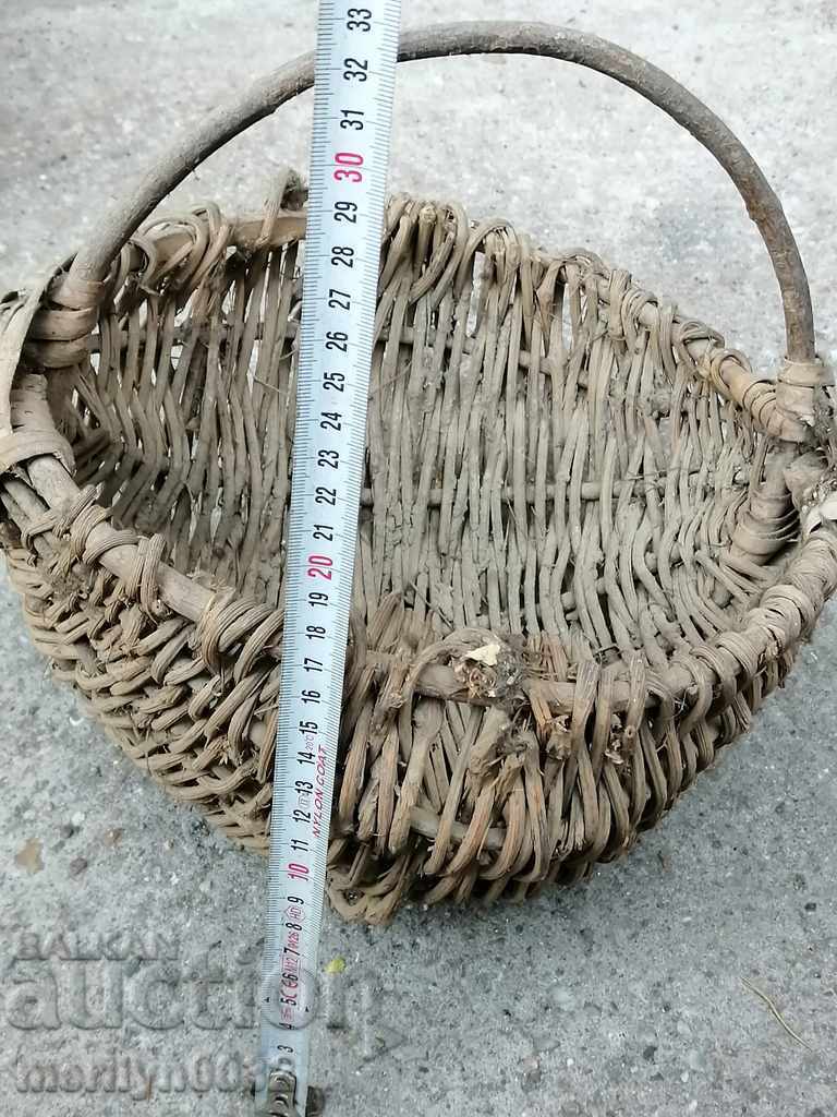 Old wicker basket, wooden, basket, paneer - 5 Old wicker basket, wooden, basket, paneer - 5