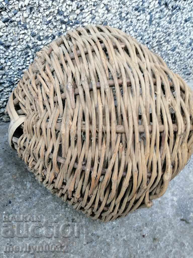 Old wicker basket, wooden, basket, paneer - 7 Old wicker basket, wooden, basket, paneer - 7