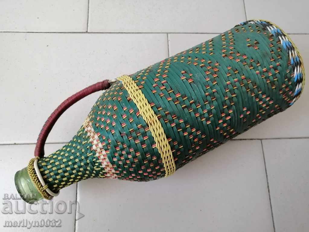 A glass-coated daisagan from the time of a knit wool - 5 A glass-coated daisagan from the time of a knit wool - 5