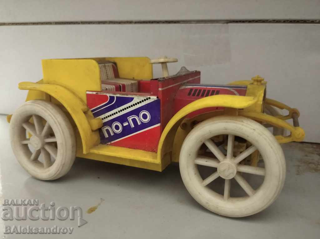 Old big tin car with price 12.00 BGN | € 6.14 Old big tin car with price 12.00 BGN | € 6.14
